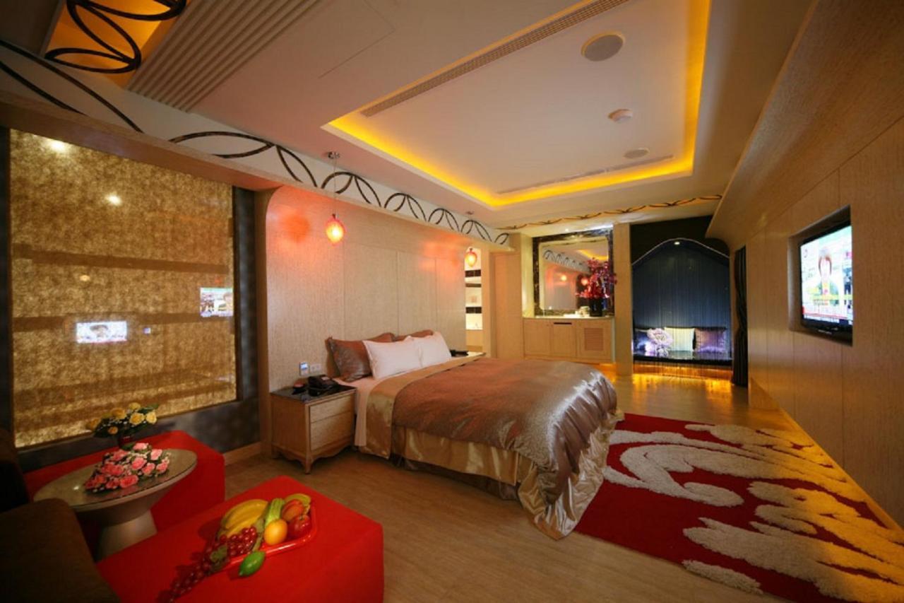 Hua Mu Lan Hotel Shalu Exteriör bild